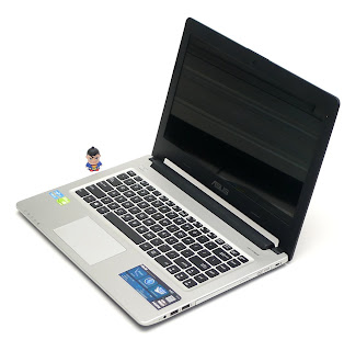 Laptop Gaming ASUS A46CB Core i3 Double VGA Bekas Di Malang