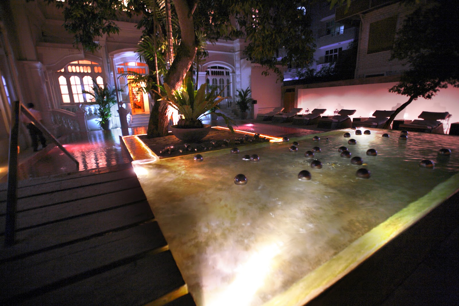 Walkers Tours Limited CASA Colombo