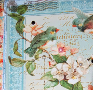 И роза падает с куста...Или нежный альбом в ретро стиле для малышки.