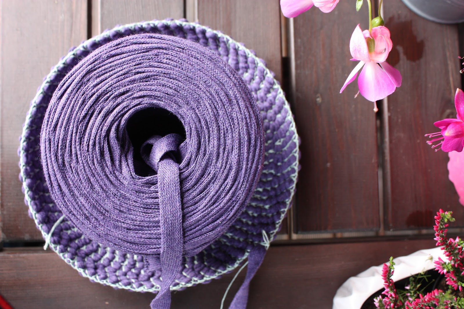 Happyamigurumi Amigurumi Lamb and Purple Storage Basket