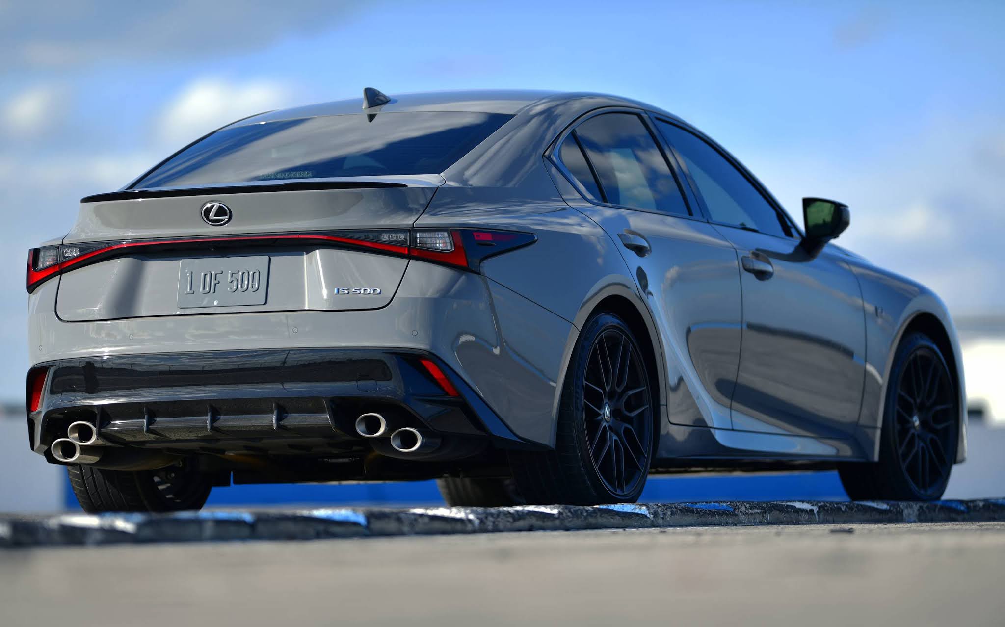 Lexus IS 500 F Sport traz V8 5.0L de volta para enfrentar Audi RS3