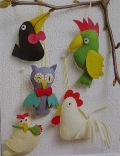Bichinhos de feltrocom molde