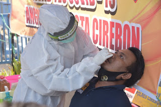 Polresta Cirebon Laksanakan Tes Swab Mandiri untuk Personelnya Polresta Cirebon Laksanakan Tes Swab Mandiri untuk Personelnya