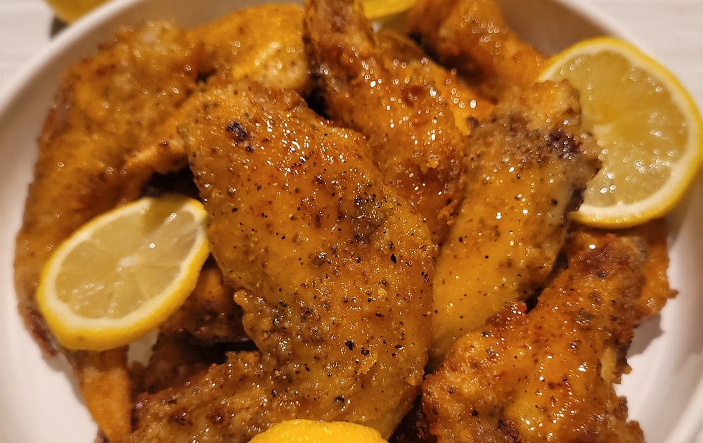 Fried Wing Flats Drizzled with Honey Lemon Pepper Recipe