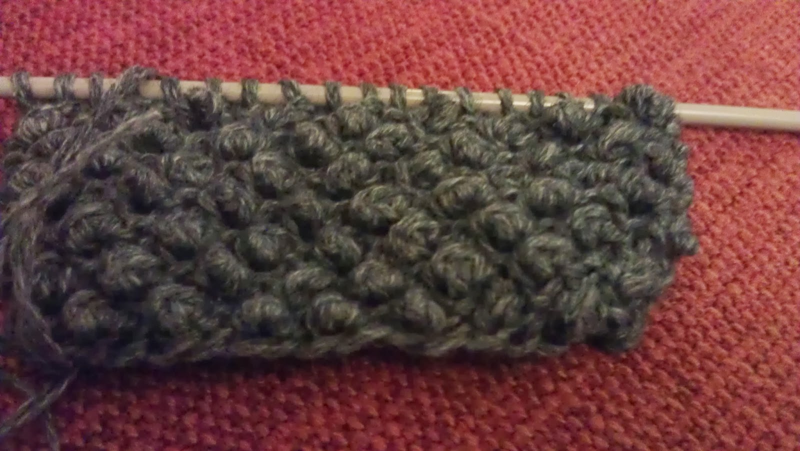 Knitting Mandag december - Mini Bobble Stitch