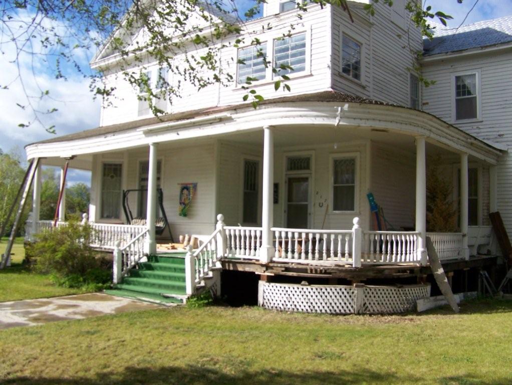 Mackay, Idaho 83251 Mackay Mansion gets work on stabilizing the