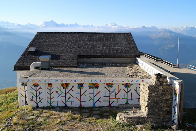 One of the most anticipated works from recently finished Vision Art Festival in Switzerland was the one by Guillaume Alby aka Remed. The French artist spent couple of days working on a building at 2,500m above sea level and creating this beautiful piece.