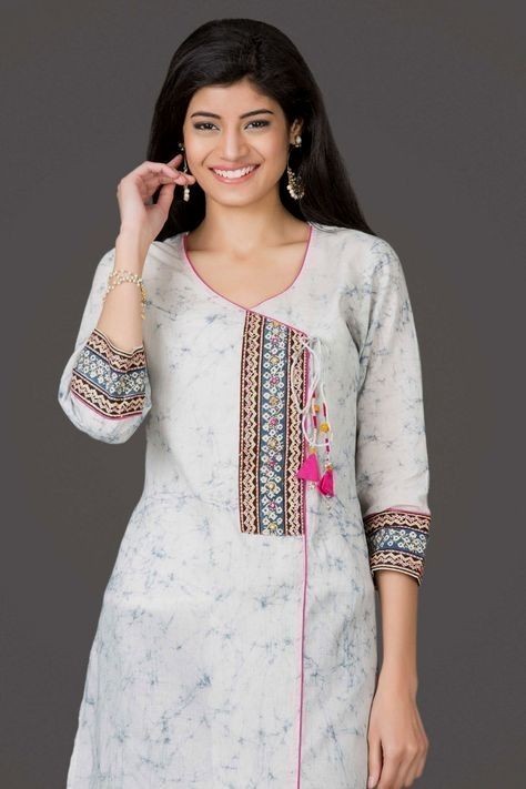 40 Amazing Kurti Neck Designs With Lace and borders | Bling Sparkle