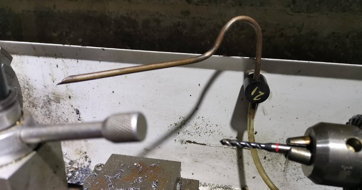 Amelia Squariel MiniLathe Cutting fluid feed