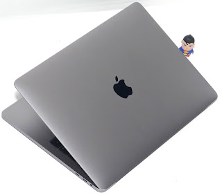 MacBook Pro Touch Bar 13-inch Core i5 2017 Bekas