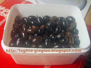 Τα φαγητά της γιαγιάς - Ελιές μαύρες σε άλμη