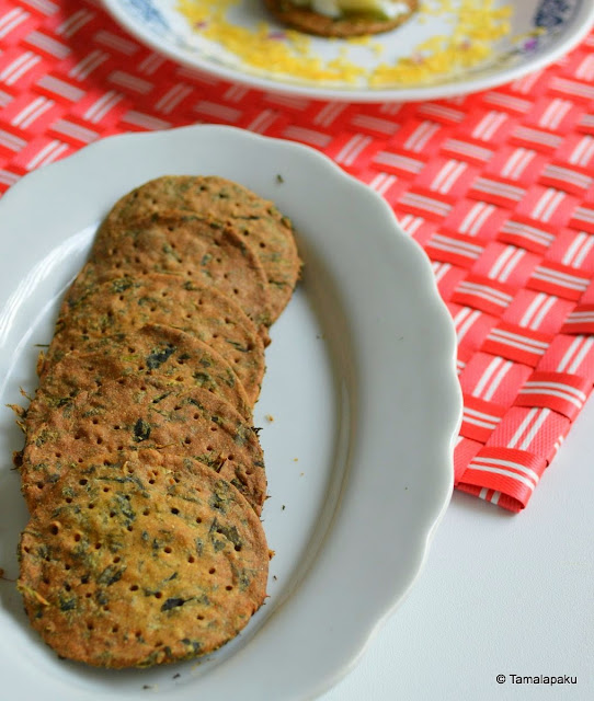 Baked Methi Puri