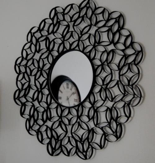 How to Turn Toilet Paper Rolls Into a Piece of Wall Art