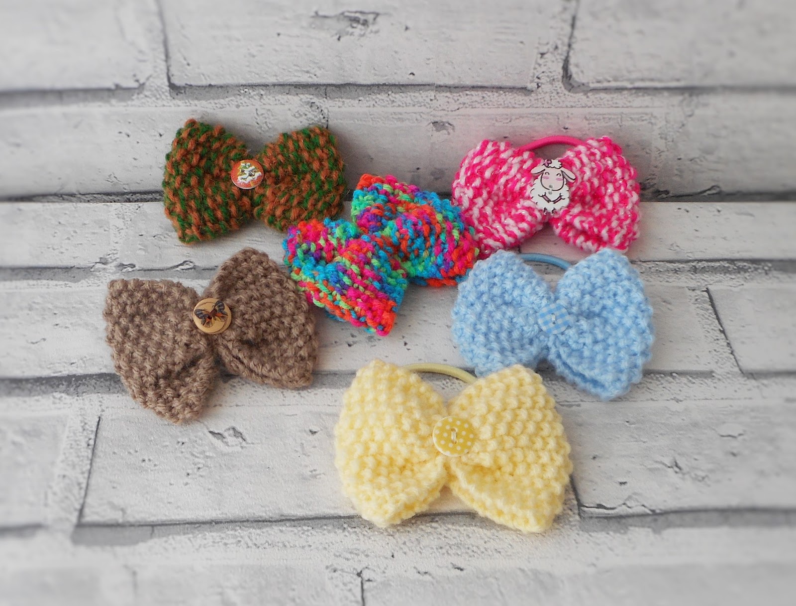 Kwirky Knits UK Knit a bow