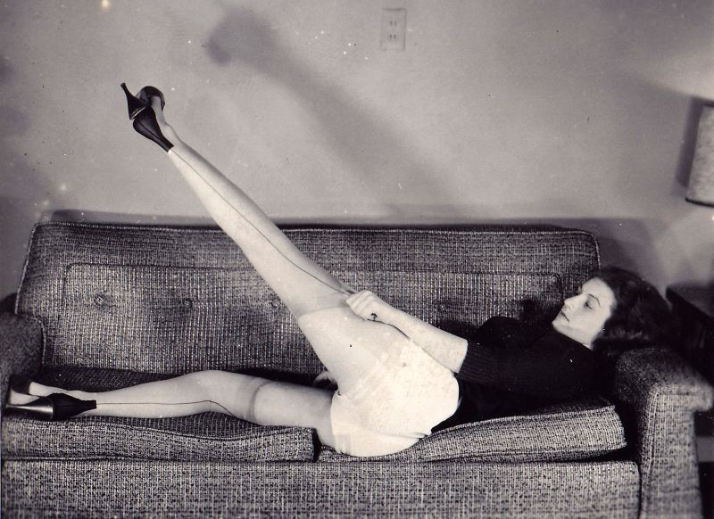 Girls in nylon stockings 22 Cool Pics That Show The 50s Badass Girls In Nylon Stockings Vintage Everyday