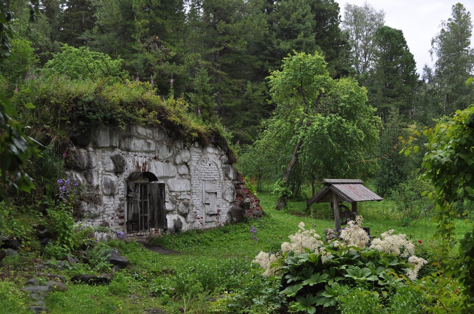 Mysteries of the Russian Ancient Labyrinth Islands