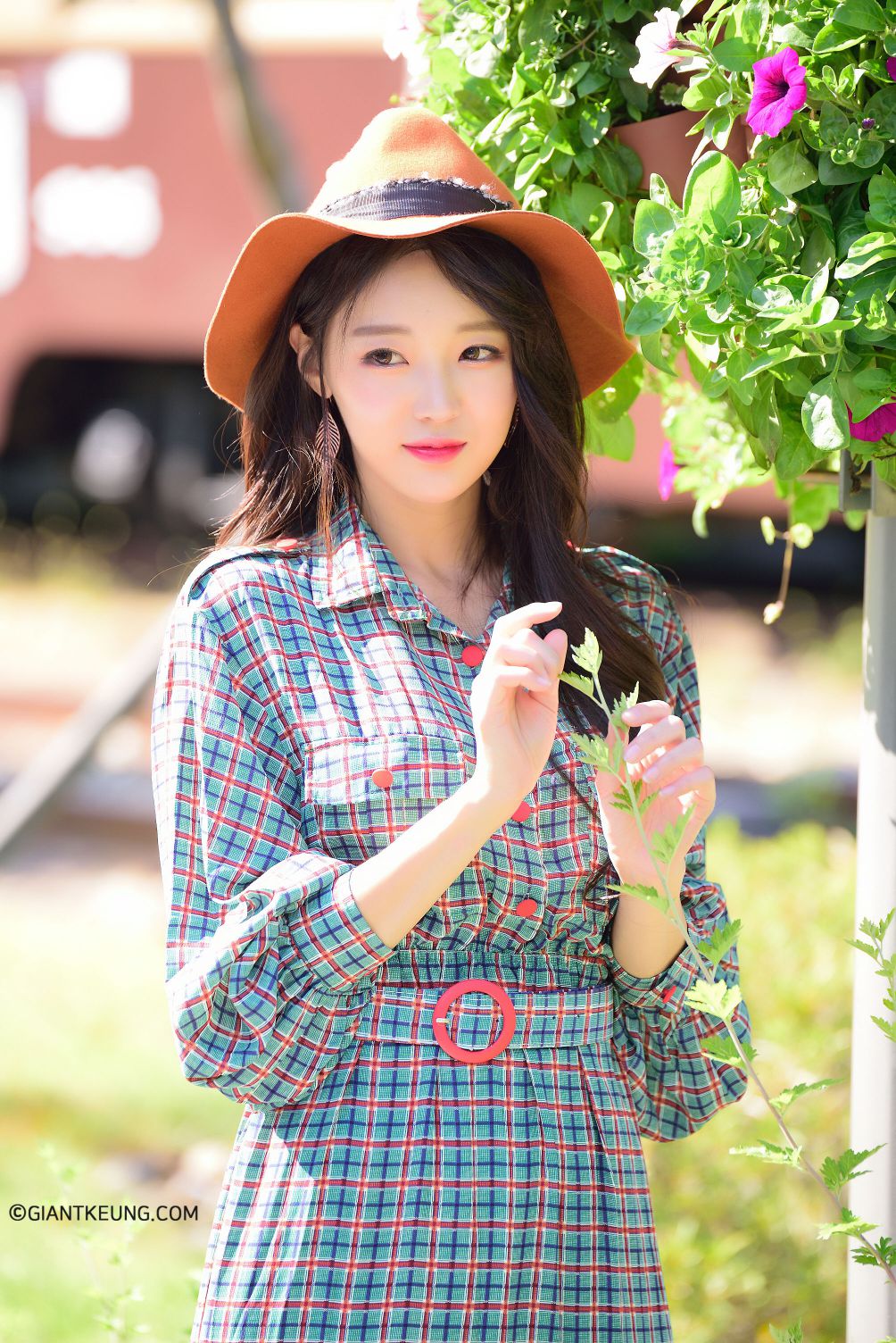 Jin Yu Ri (진유리) - Casual Outdoor 3 set Collection - 191231 #1
