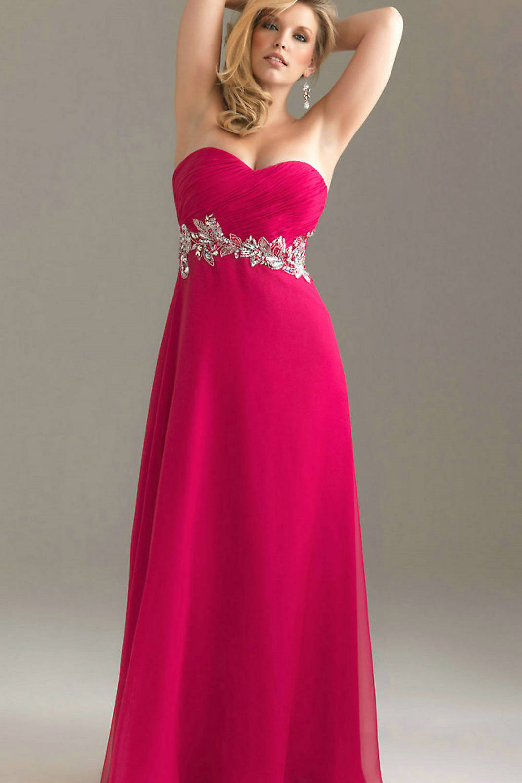 Something Related to Plus Size Prom Dresses Gowns Fashion Trend