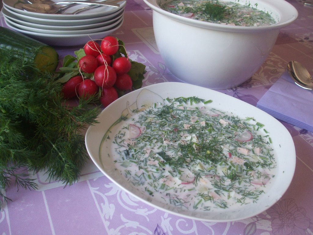 деревенский обед. окрошка на уксусе. окрошка. окрошка рецепт. окрошка на тане.