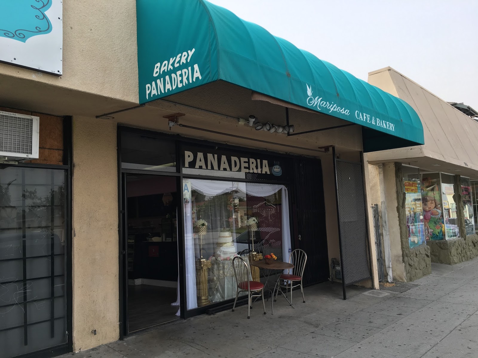 CAFE LA LA Mariposa Bakery in El Monte