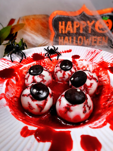 YEUX HALLOWEEN _ energy balls proteinees au chocolat & puree de cacahuetes_sans gluten