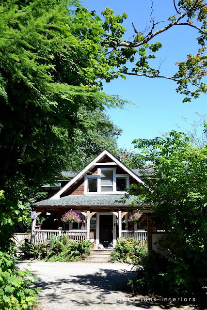 A junk themed campsite... a photographer's dream! via Funky Junk Interiors