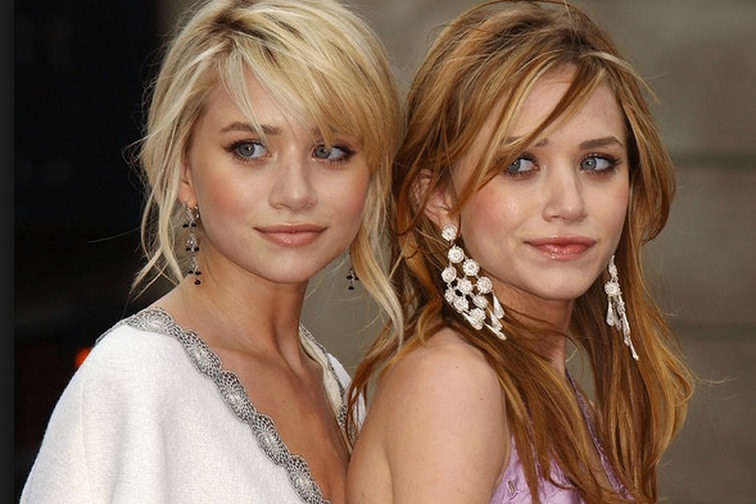 2 обеих сестер