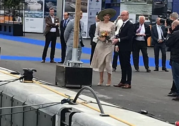 Queen Maxima wore Natan lace dress from 2018 collection. Royal Van Lent Shipyard and Royal De Vries Shipyard