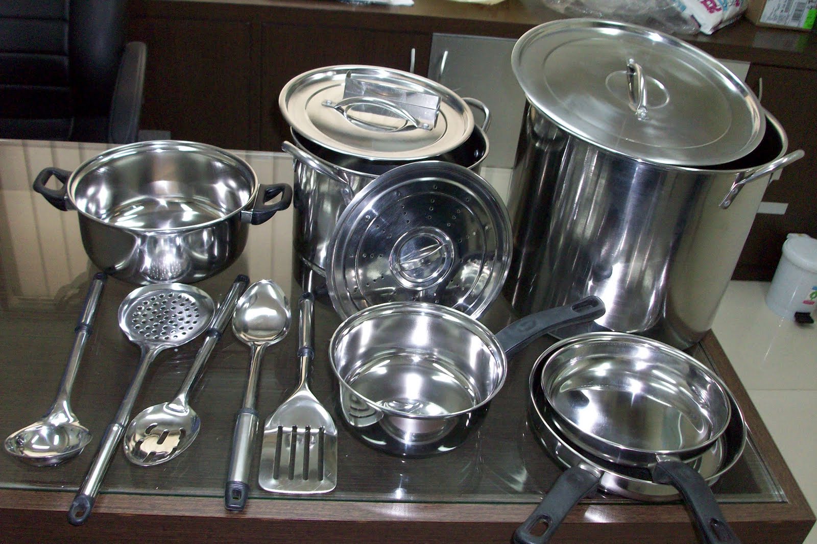 Stainless Steel Kitchen items