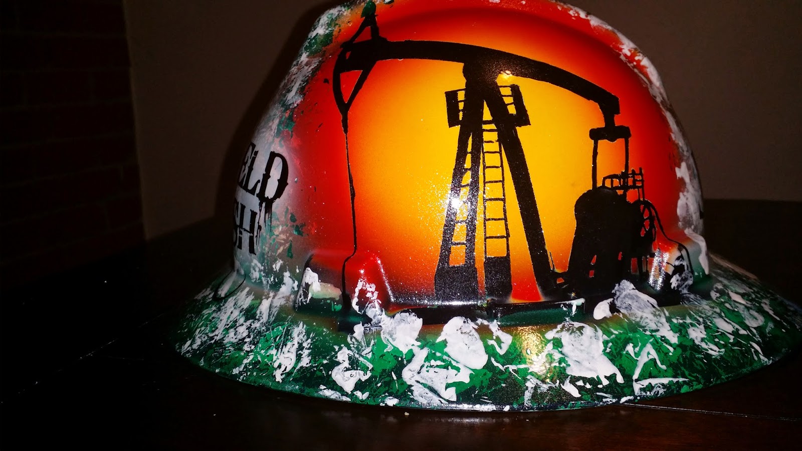Zimmer DesignZ Custom Paint Cool hard hats painted this weekend.