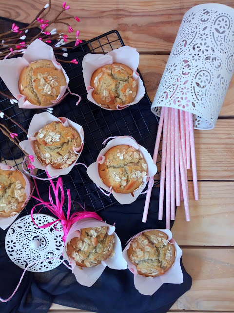 Receta de muffins de coco y plátano. Aprovechamiento, reciclaje, coconut, banana, desayuno, merienda, postre, breakfast recipe Horno Cuca