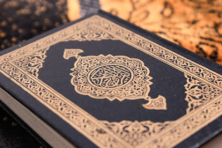 Apa hukum jual beli mushaf Al Quran? Apa hukum jual beli mushaf Al Quran?