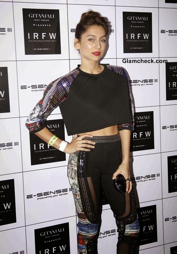 Anusha Dandekar at the Last Day of India Resortwear Fashion | Hot Celebs