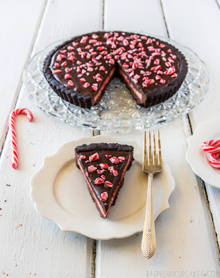 Christmas Candy Cane Chocolate Tart