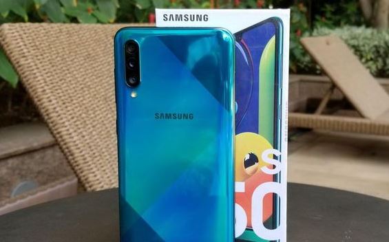  5 Hp 3 Jutaan 2020 dengan Kelebihan dan Kekurangannya