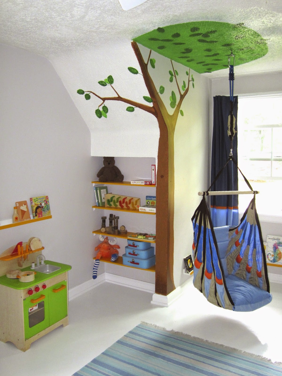 Design An Eco-Friendly Playroom!