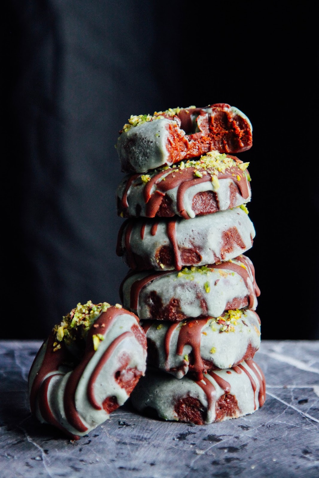 This Rawsome Vegan Life CHOCOLATE MINT COCONUT DONUTS