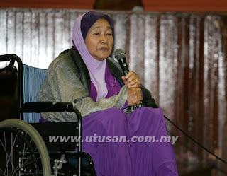 Ibu Lina Joy terus berdoa mohon anak kembali Islam
