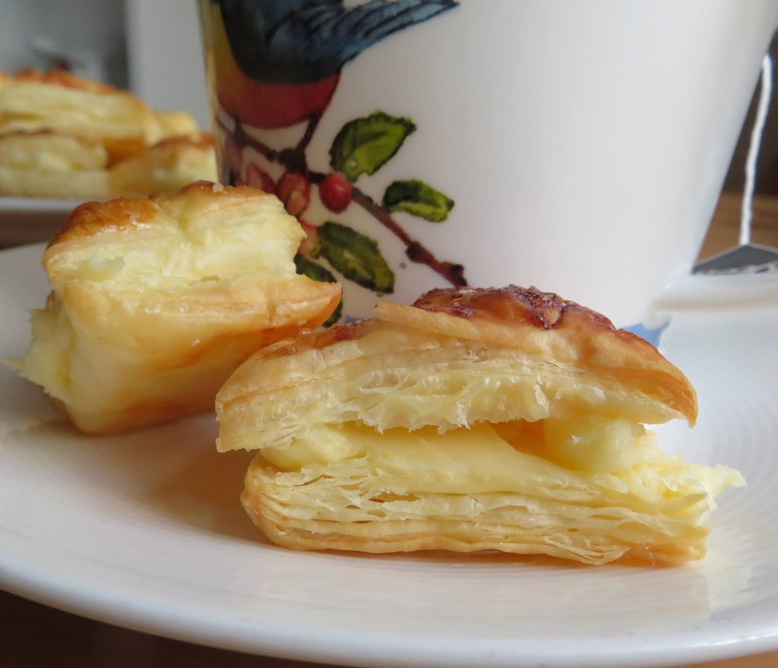 Lemon Puff Biscuits The English Kitchen