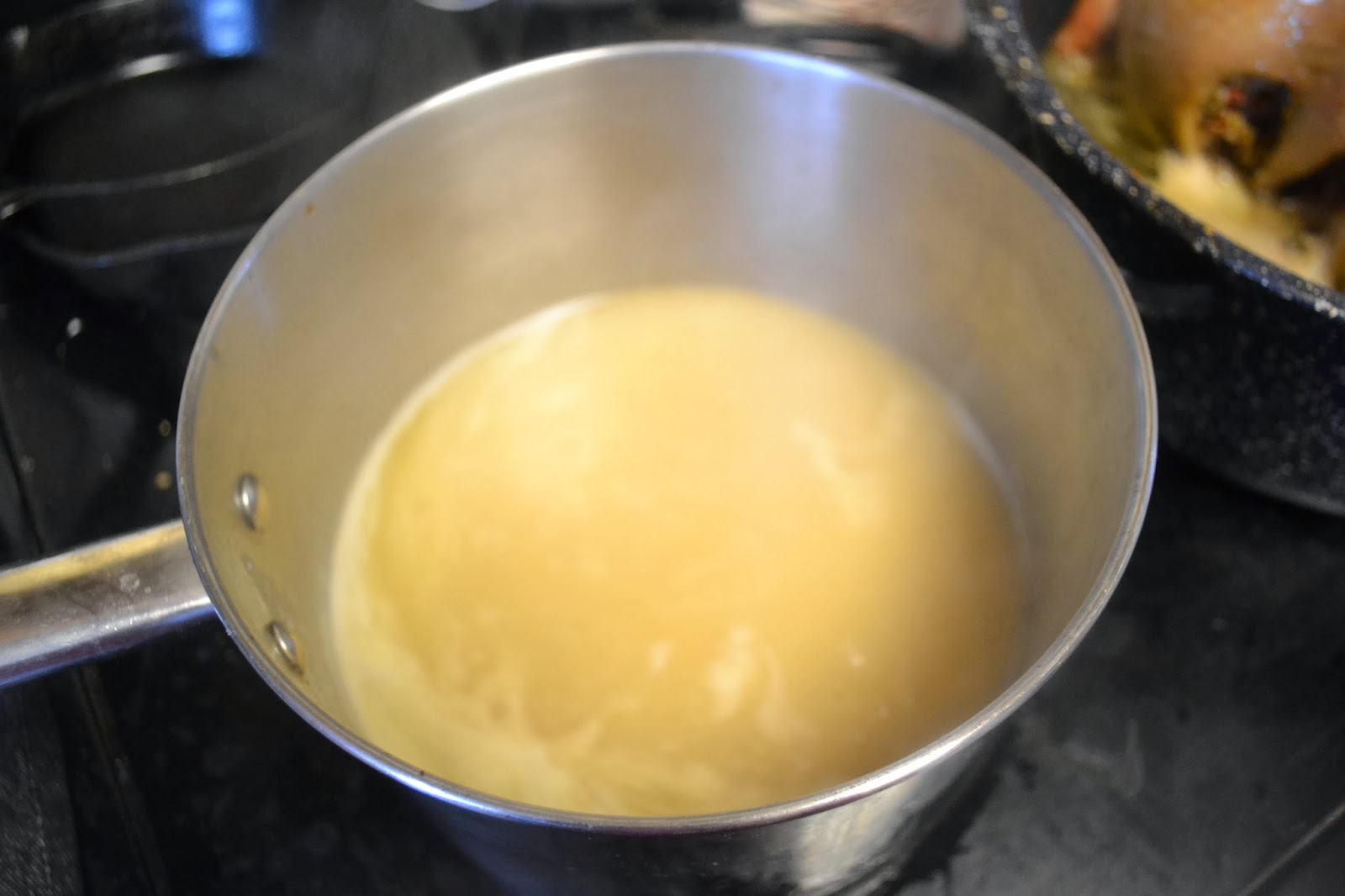 TIP GARDEN Homemade Gravy StepbyStep Guide