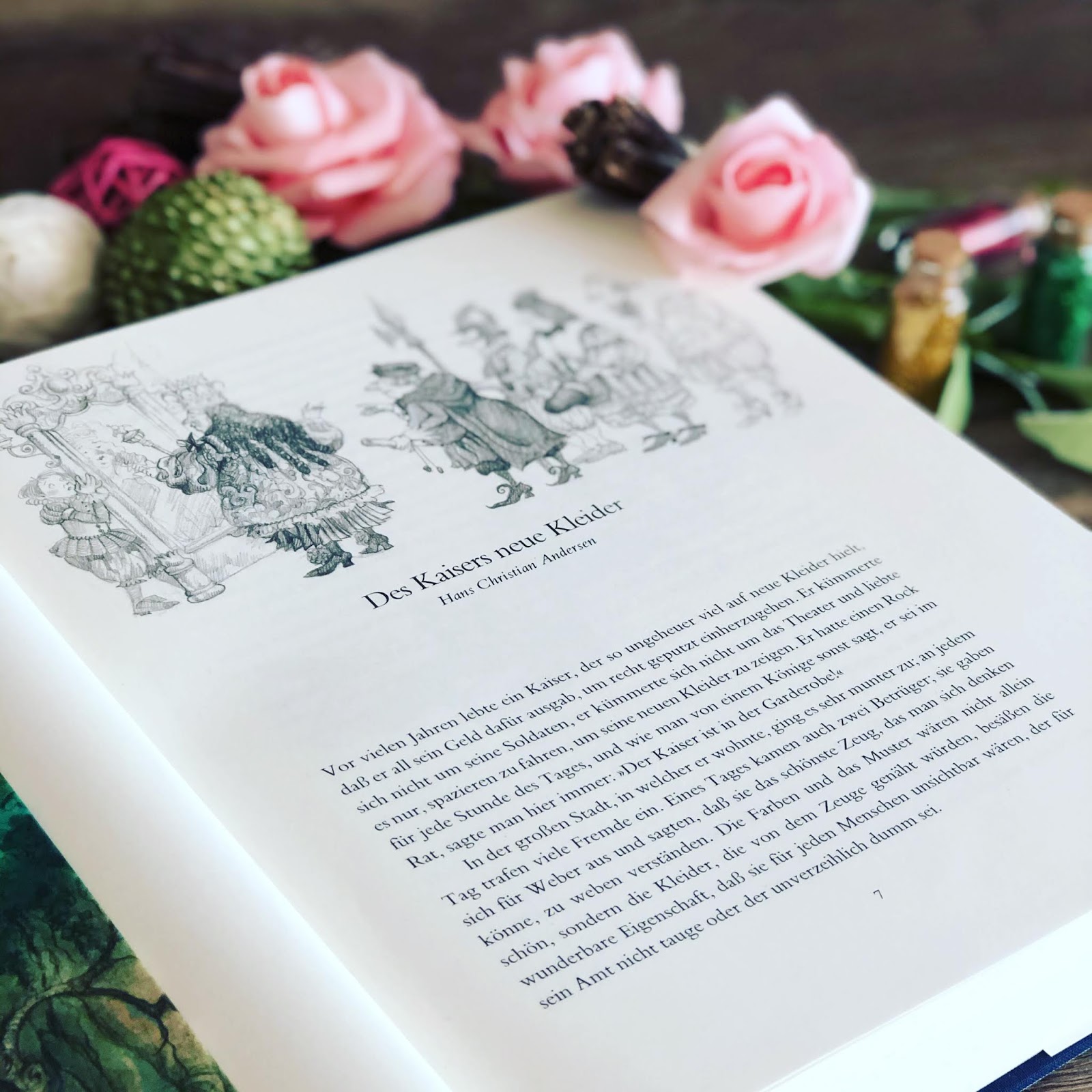 Sasija´s TARDIS . Rezension Das große Märchenbuch Des Kaisers neue Kleider