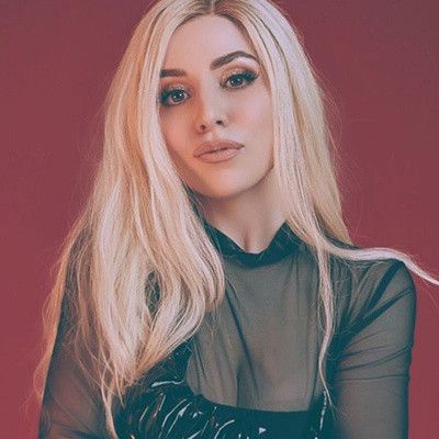 how tall is ava max