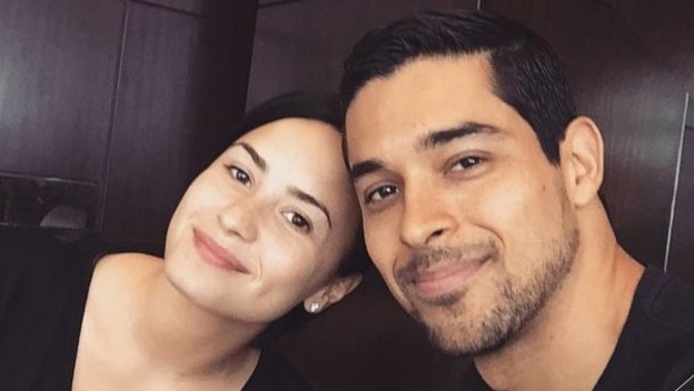 Wilmer Valderrama no se separa de Demi Lovato en su rehabilitación