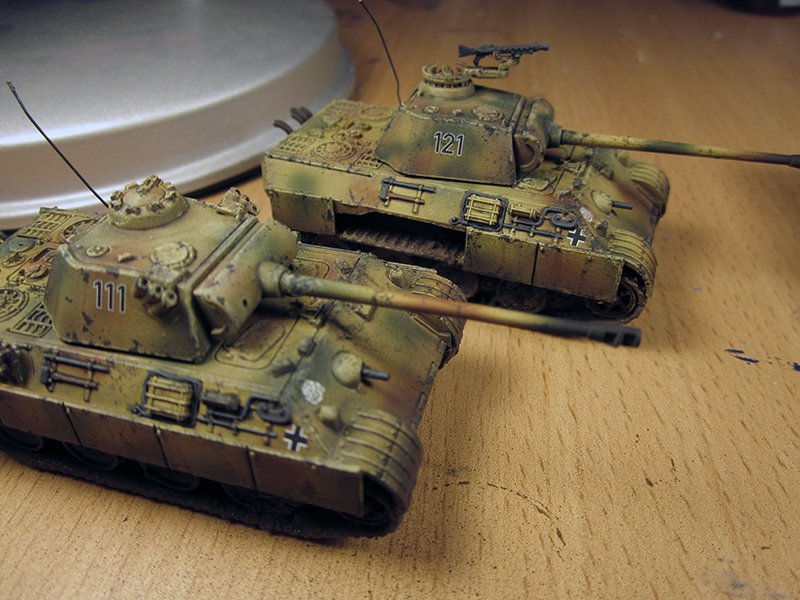 Panther Platoon – 5 Panzermodelle Im Maßstab 8,8 Cm – Wahlweise Als Panther 8,8 Cm, 7,5 Cm Oder Jagdpanther – Unbemalt & Unmontiert – Erweiterung Für Clash Of Steel