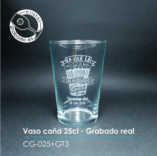 Vasos de cristal personalizados mediante grabado Vasos cristal personalizados eventos y celebraciones.