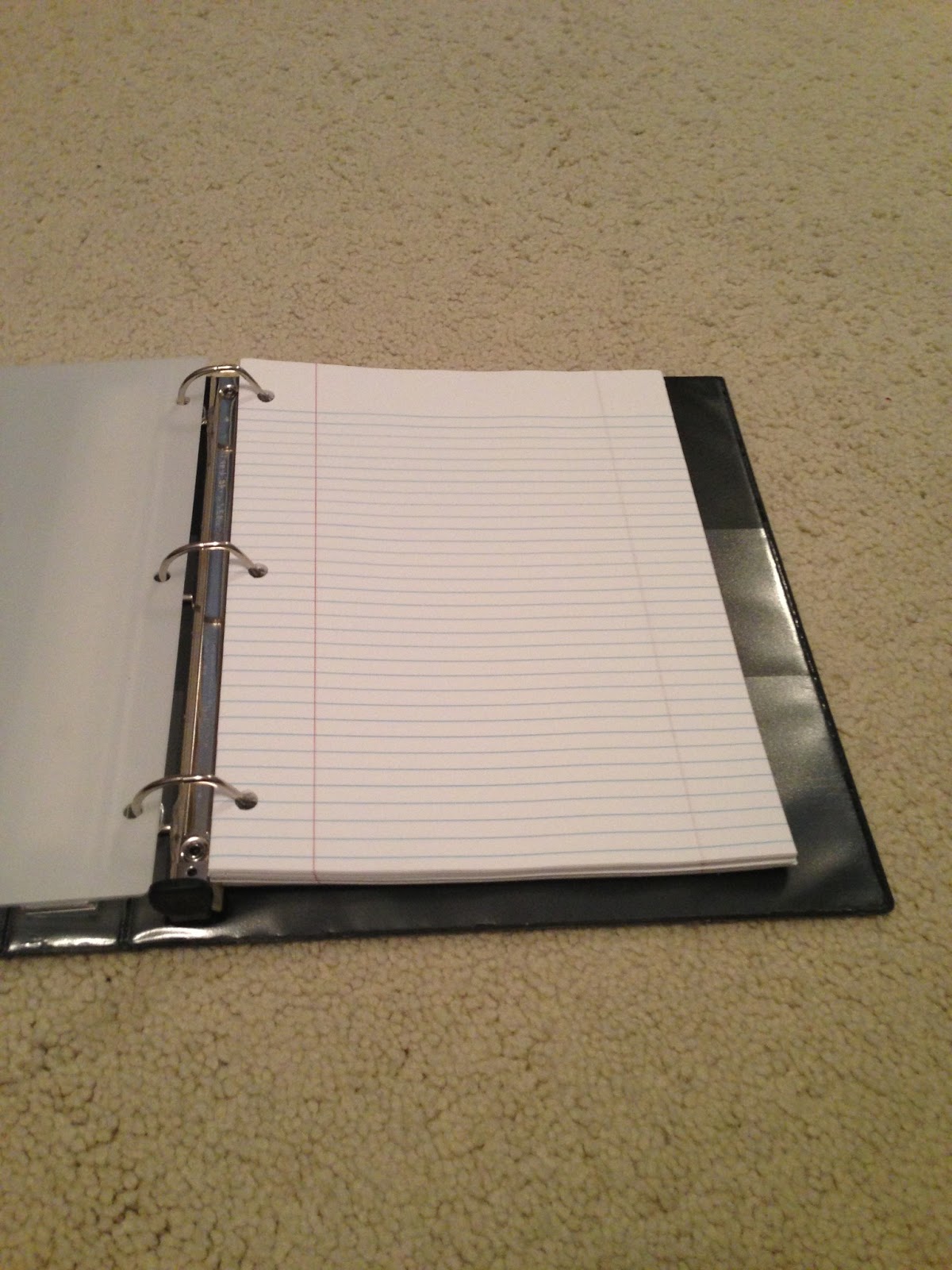 How To Put Paper In A Binder