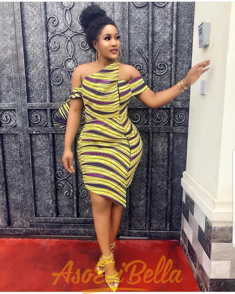 #EbFabLook Vol 46A: Presenting Top New Aso-Ebi Bella Style Worn Last Week