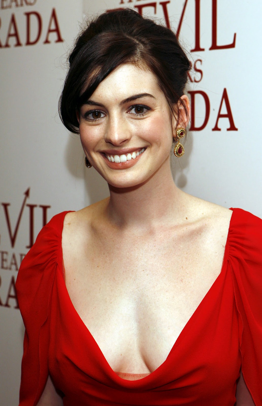 Passengers Film Anne Hathaway Passengers Film Anne Hathaway