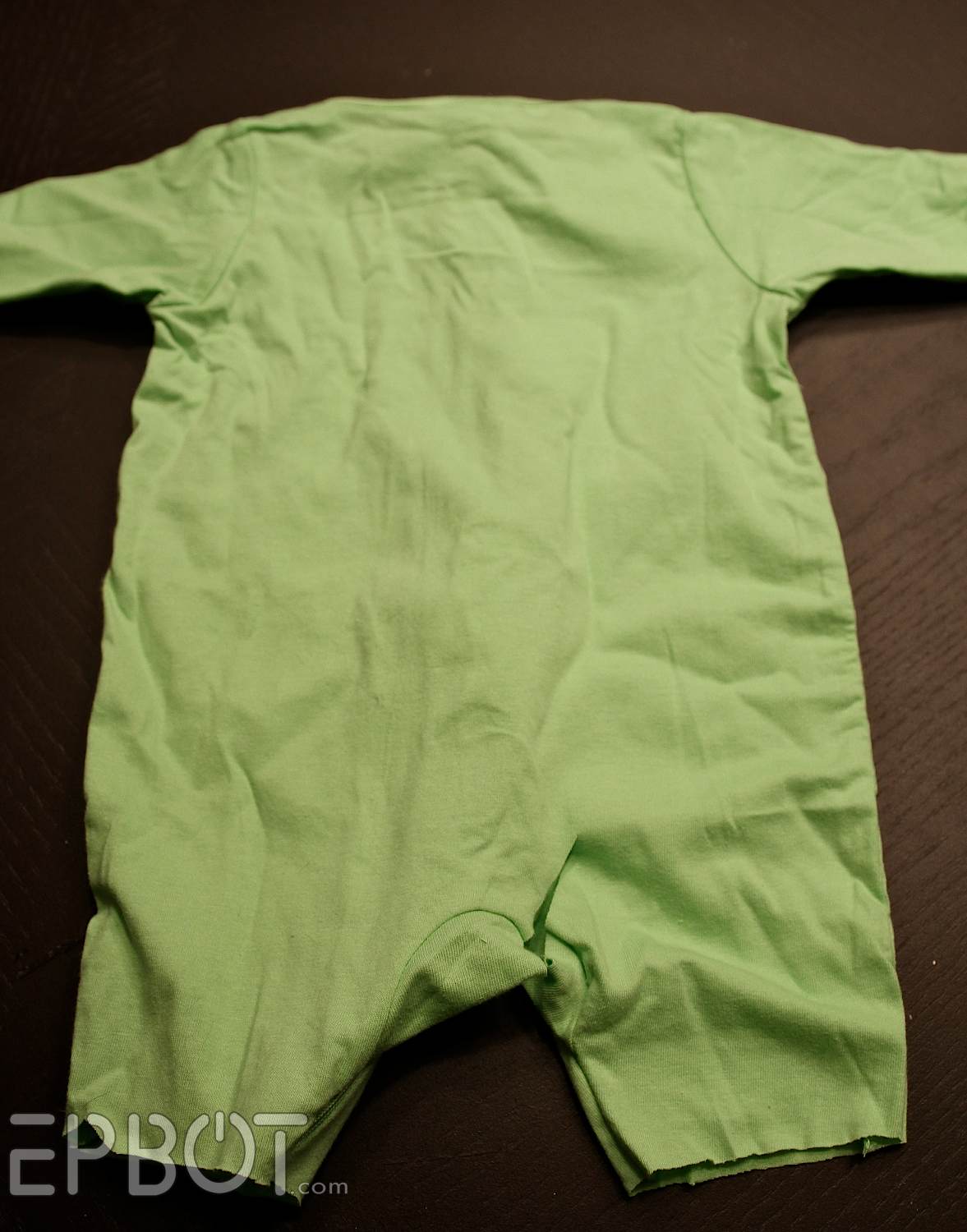 EPBOT Quick & Easy DIY Cat Onesie (For OverGrooming Kitties)