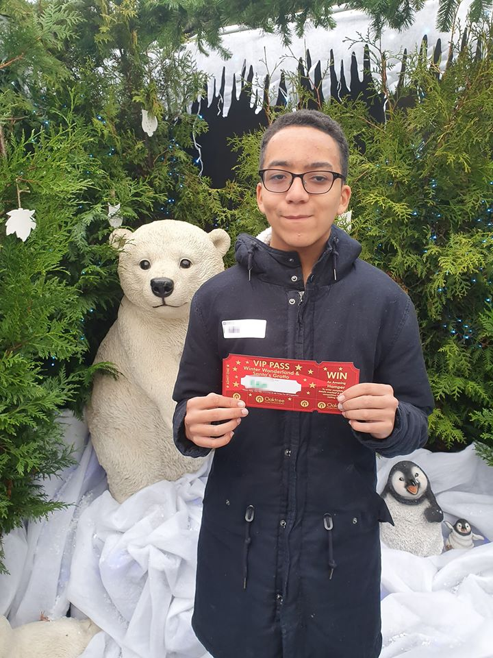 Visiting Santa At Oaktree Garden Centre. Unique Young Mum